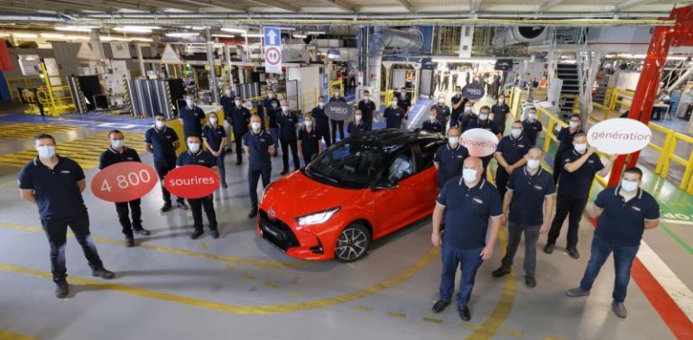 Toyota Yaris, la produzione in Europa: immagini ufficiali