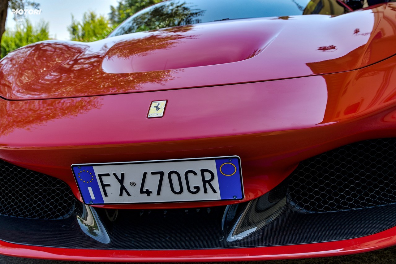 Ferrari F8 Tributo: la prova su strada