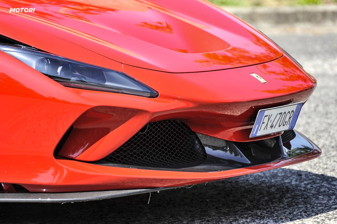 Ferrari F8 Tributo: la prova su strada