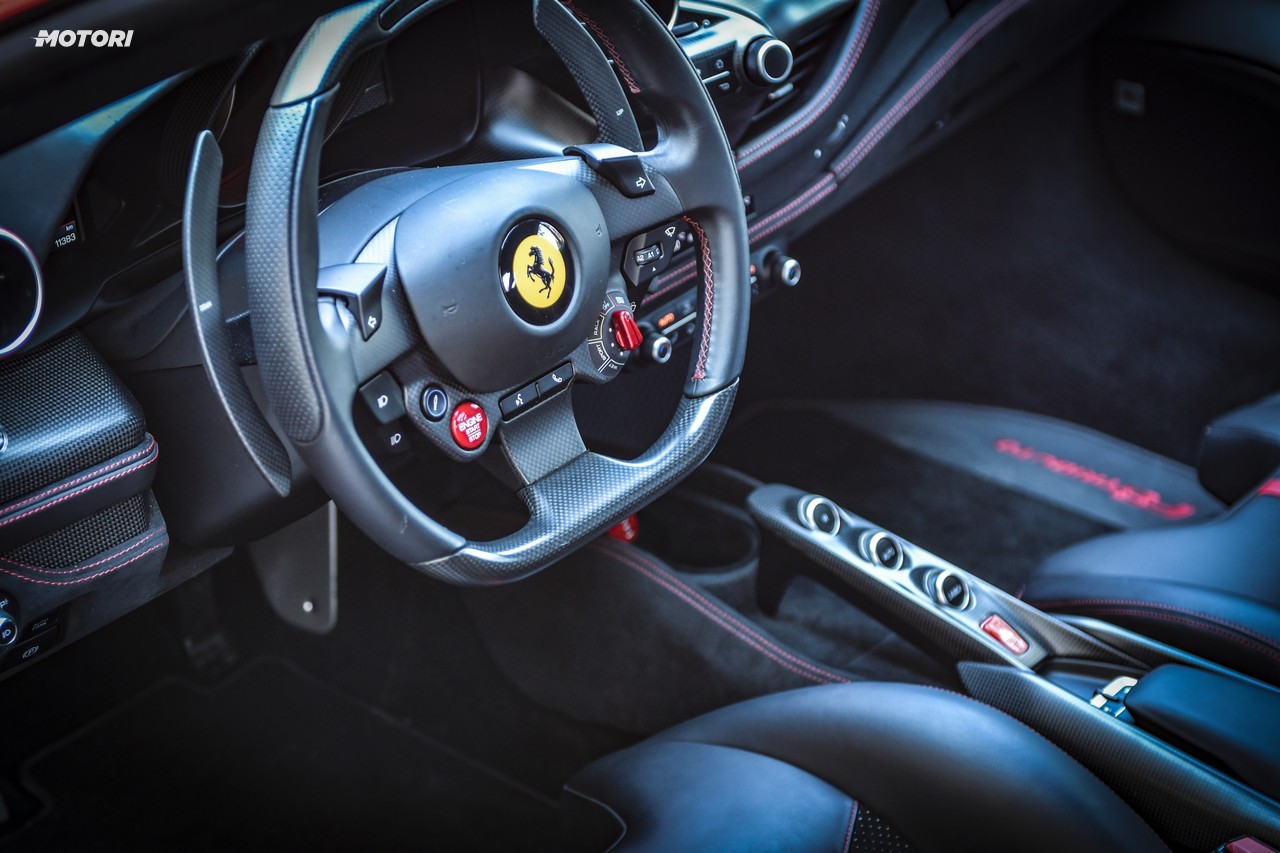 Ferrari F8 Tributo: la prova su strada