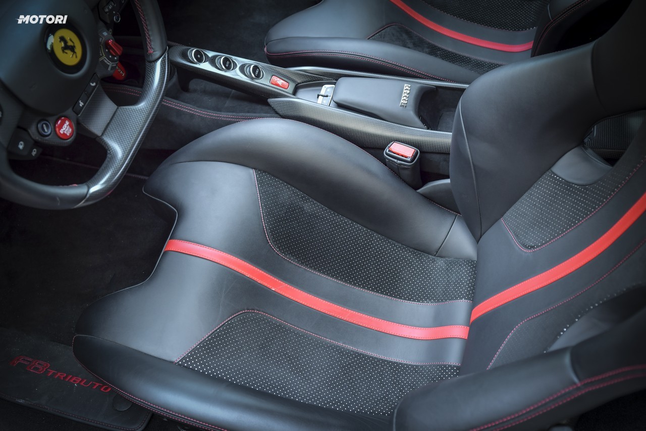 Ferrari F8 Tributo: la prova su strada
