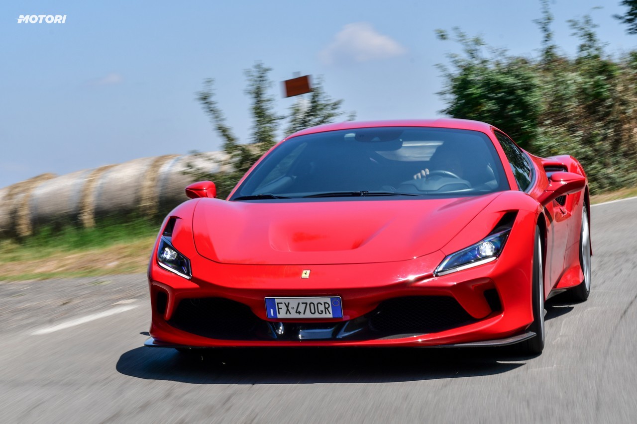 Ferrari F8 Tributo: la prova su strada