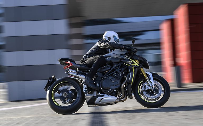 MV Agusta Brutale 1000 RR 2020: immagini ufficiali
