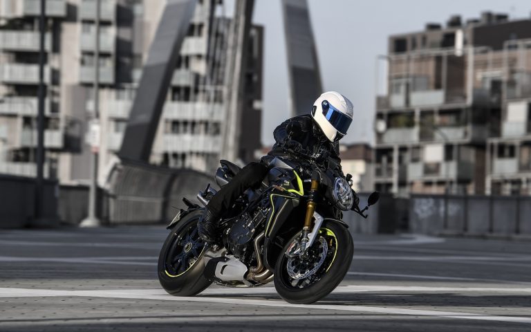 MV Agusta Brutale 1000 RR 2020: immagini ufficiali