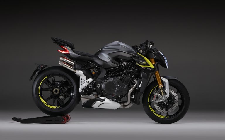 MV Agusta Brutale 1000 RR 2020: immagini ufficiali