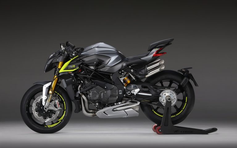 MV Agusta Brutale 1000 RR 2020: immagini ufficiali