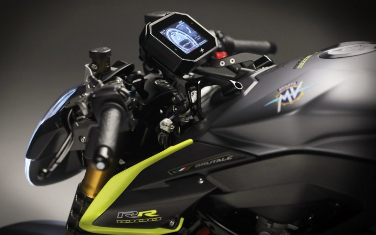 MV Agusta Brutale 1000 RR 2020: immagini ufficiali