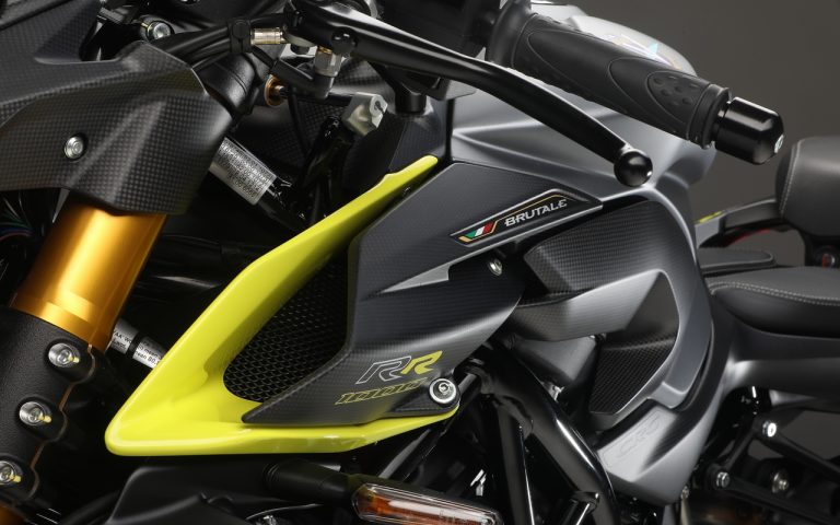 MV Agusta Brutale 1000 RR 2020: immagini ufficiali