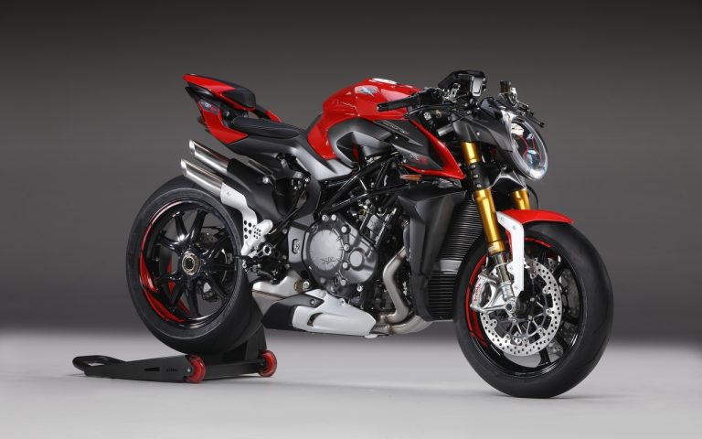 MV Agusta Brutale 1000 RR 2020: immagini ufficiali