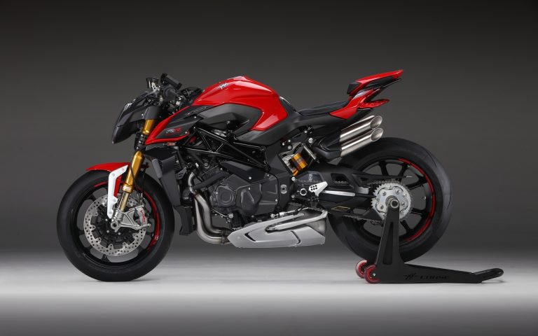 MV Agusta Brutale 1000 RR 2020: immagini ufficiali