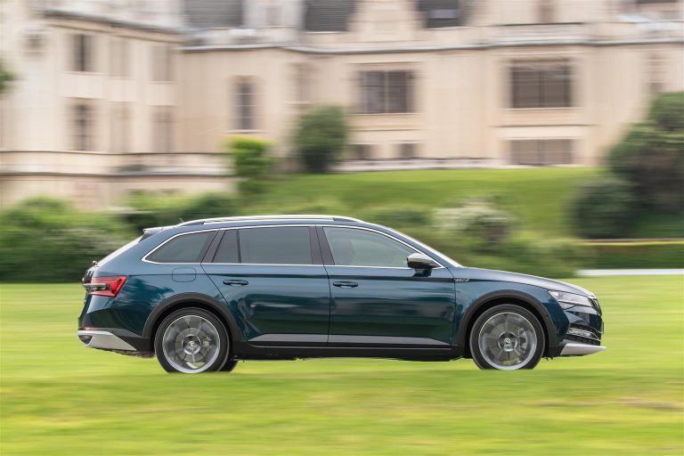 Skoda, la gamma Model Year 2021: immagini ufficiali