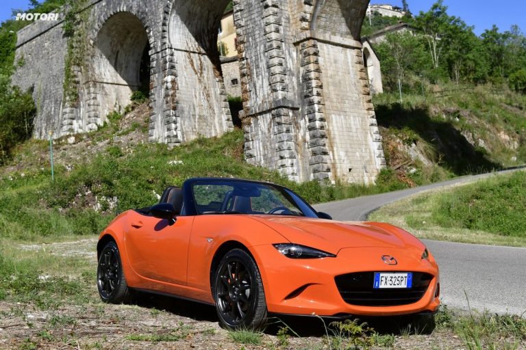Mazda MX-5 30th Anniversary: la prova su strada