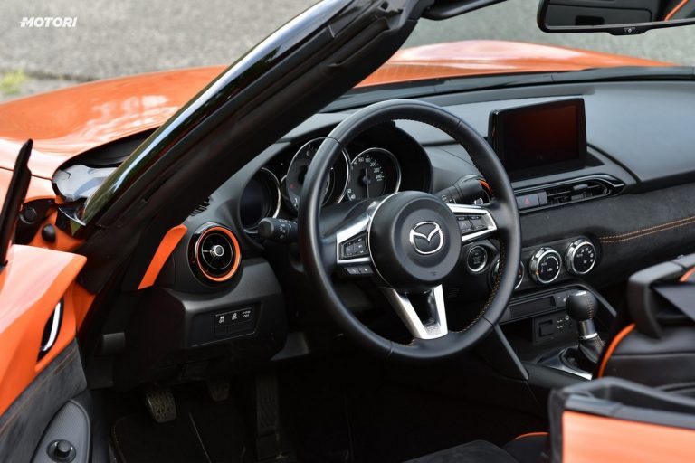 Mazda MX-5 30th Anniversary: la prova su strada