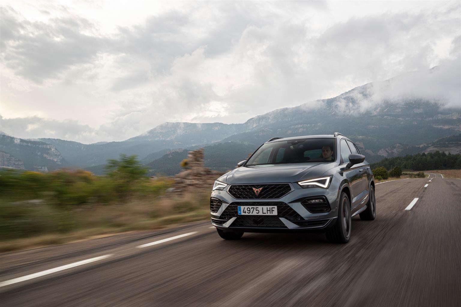 Nuova Cupra Ateca 2020: immagini ufficiali
