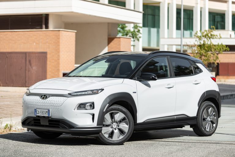 Hyundai Kona Electric: la prova su strada