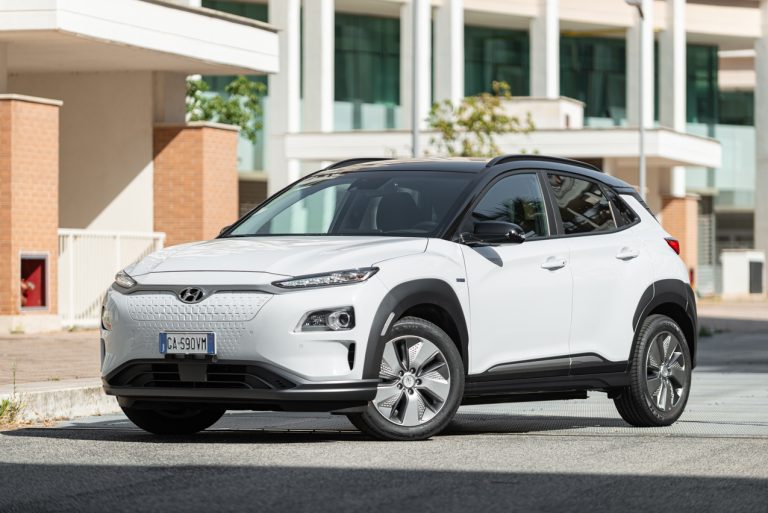 Hyundai Kona Electric: la prova su strada