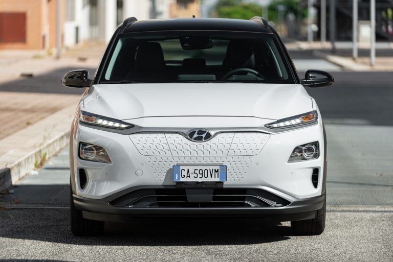 Hyundai Kona Electric: la prova su strada