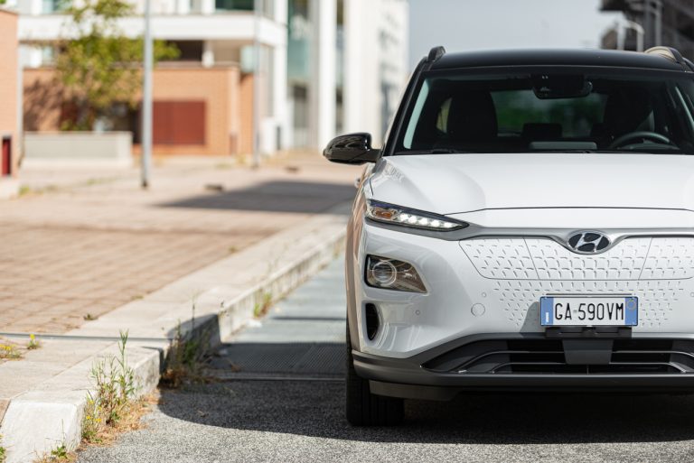 Hyundai Kona Electric: la prova su strada