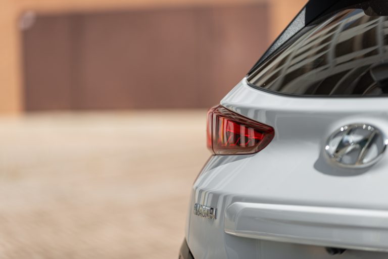 Hyundai Kona Electric: la prova su strada