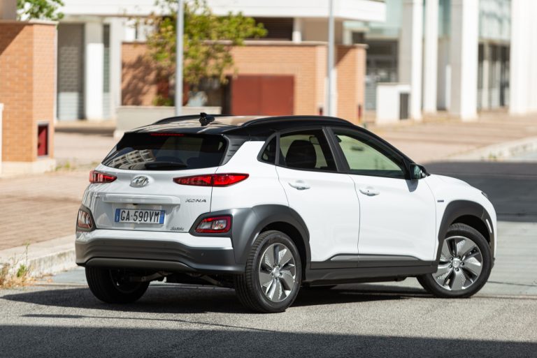 Hyundai Kona Electric: la prova su strada