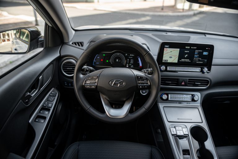 Hyundai Kona Electric: la prova su strada