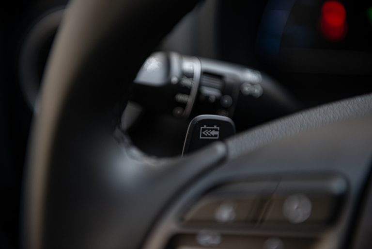 Hyundai Kona Electric: la prova su strada