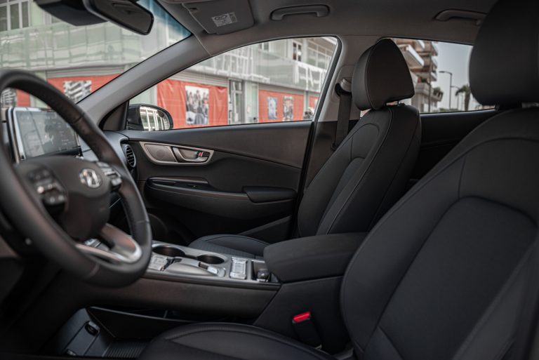 Hyundai Kona Electric: la prova su strada
