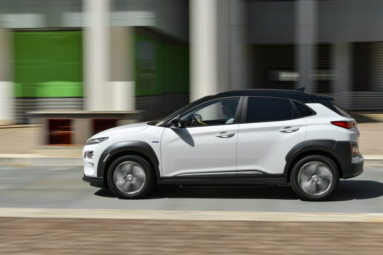 Hyundai Kona Electric: la prova su strada