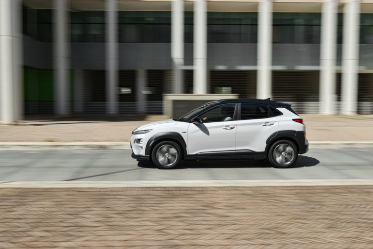 Hyundai Kona Electric: la prova su strada