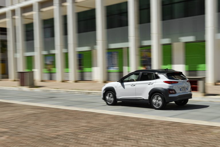 Hyundai Kona Electric: la prova su strada