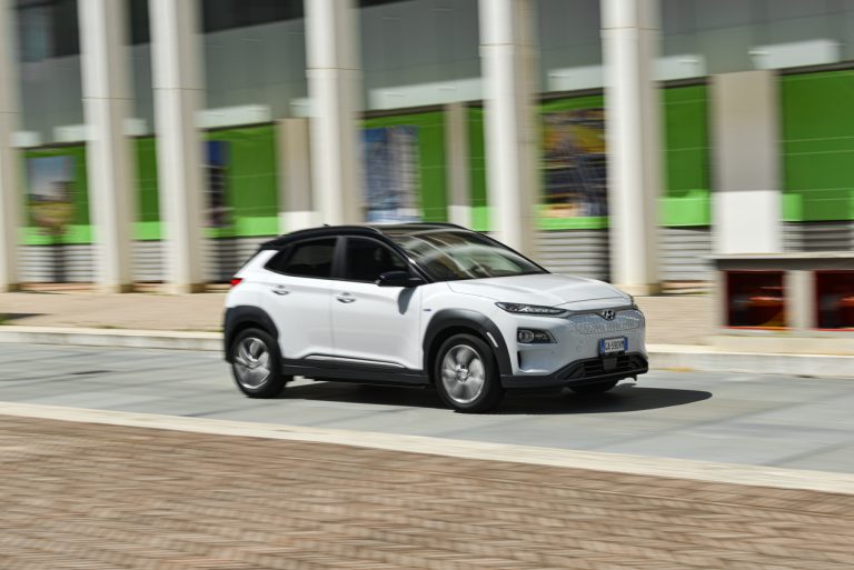 Hyundai Kona Electric: la prova su strada