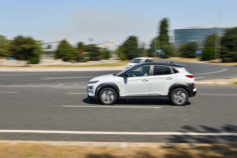 Hyundai Kona Electric: la prova su strada