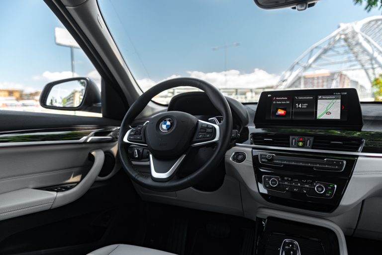 BMW X1 xDrive 20d: la prova su strada
