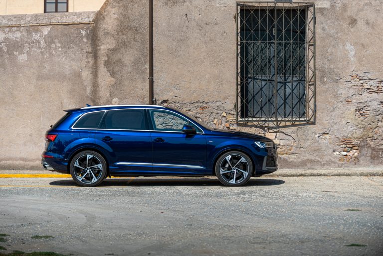 Audi Q7 50 TDI: la prova su strada