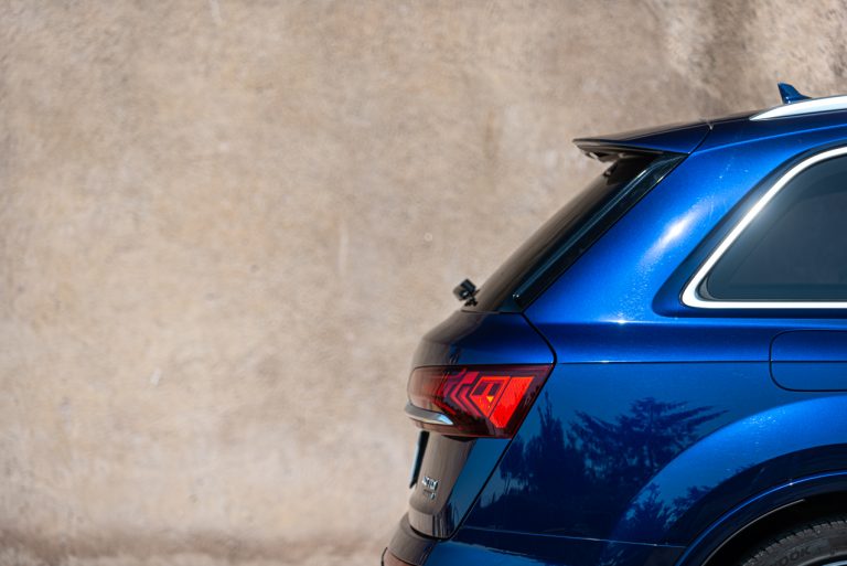 Audi Q7 50 TDI: la prova su strada