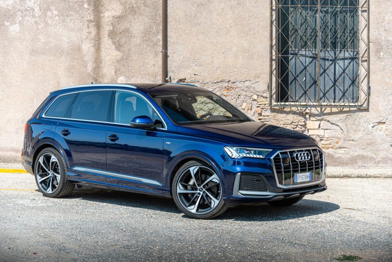 Audi Q7 50 TDI: la prova su strada