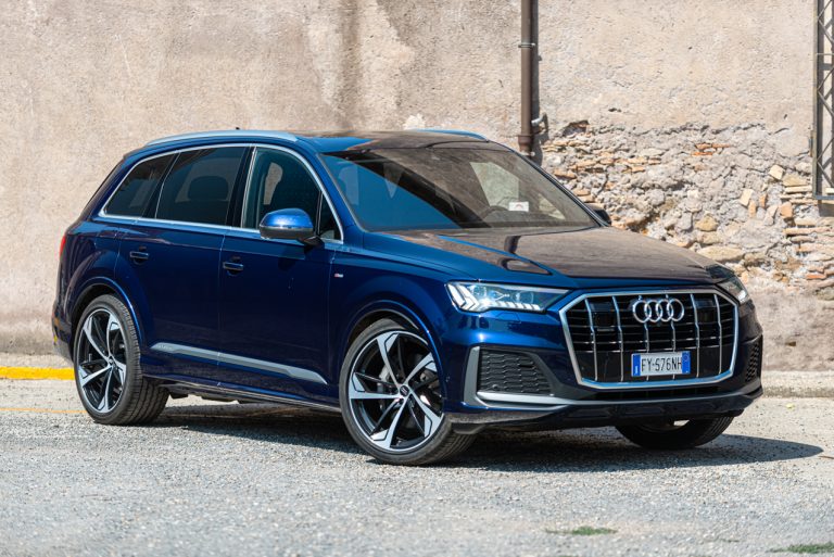 Audi Q7 50 TDI: la prova su strada