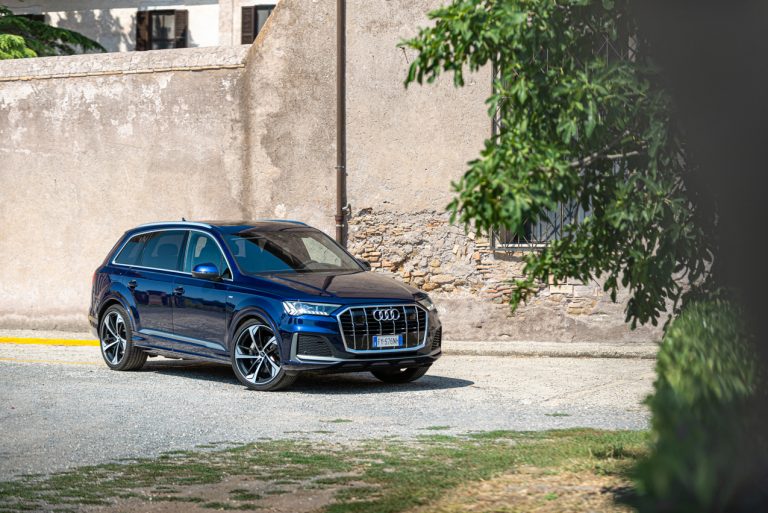 Audi Q7 50 TDI: la prova su strada