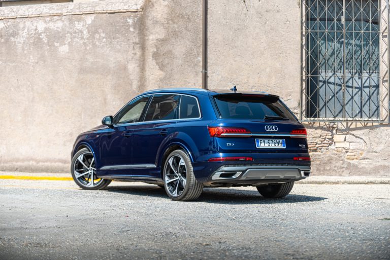 Audi Q7 50 TDI: la prova su strada