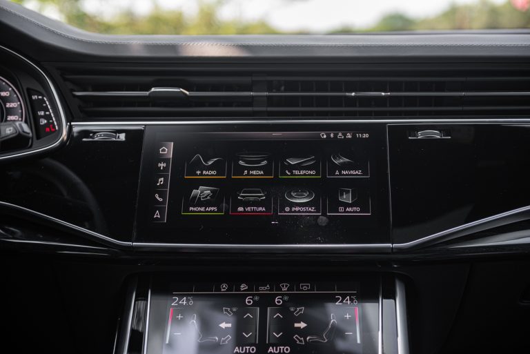 Audi Q7 50 TDI: la prova su strada