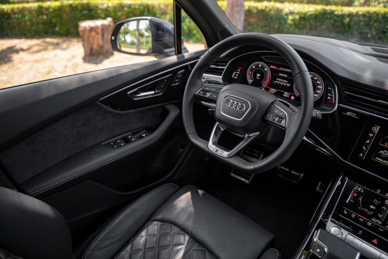 Audi Q7 50 TDI: la prova su strada