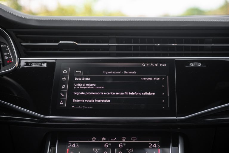 Audi Q7 50 TDI: la prova su strada