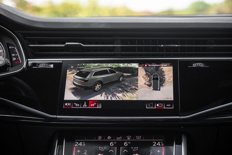 Audi Q7 50 TDI: la prova su strada