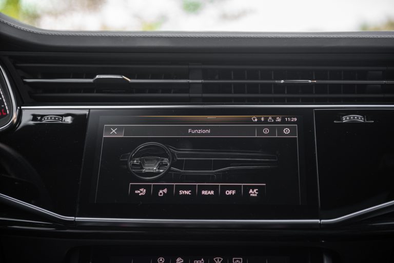 Audi Q7 50 TDI: la prova su strada