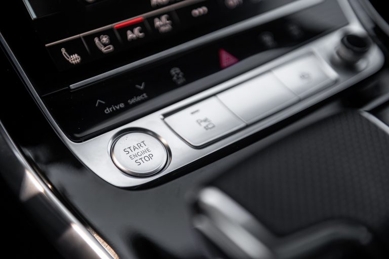 Audi Q7 50 TDI: la prova su strada