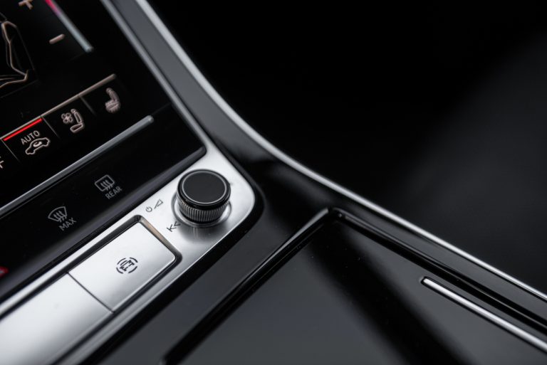 Audi Q7 50 TDI: la prova su strada