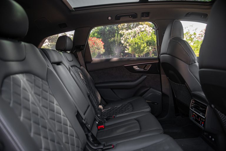 Audi Q7 50 TDI: la prova su strada