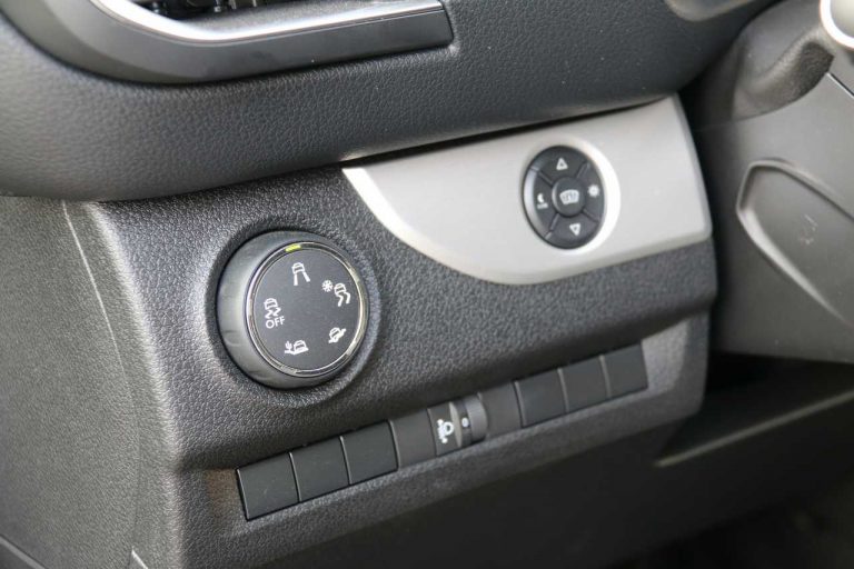 Opel Zafira Life, la prova su strada