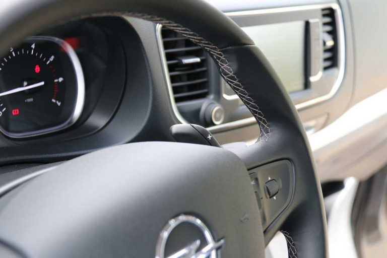 Opel Zafira Life, la prova su strada