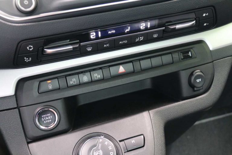 Opel Zafira Life, la prova su strada